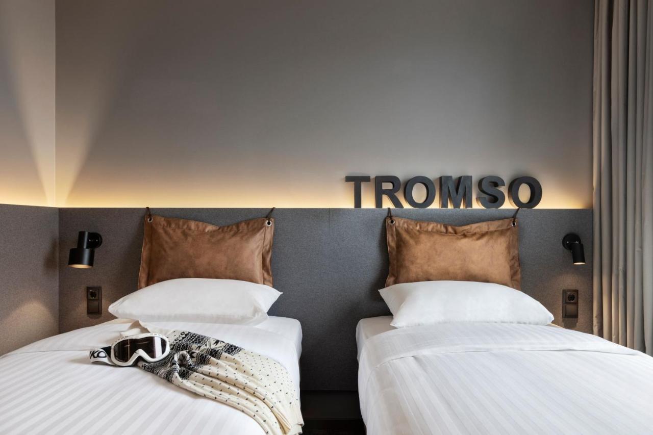 Moxy Tromso Hotel Bagian luar foto