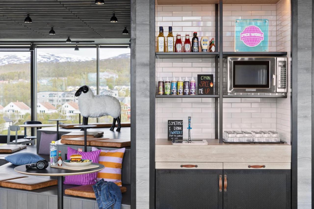 Moxy Tromso Hotel Bagian luar foto